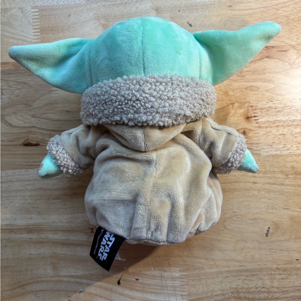 Star Wars “The Child” Grogu Plush - Picture 9 of 11